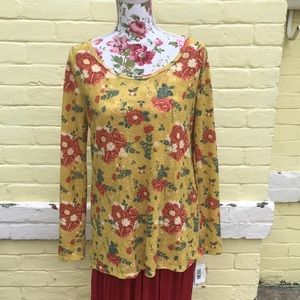 Unicorn Lularoe Lynnae Sweater material Floral Top